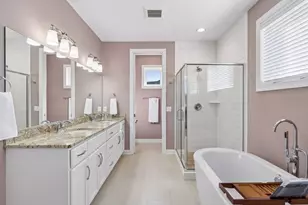 17 Crescent Ln, North Oaks, MN 55127 - Photo 23