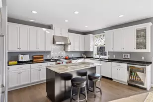 17 Crescent Ln, North Oaks, MN 55127 - Photo 19