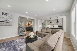 6408 Red Cedar Dr, Chaska, MN 55318 - Photo 7