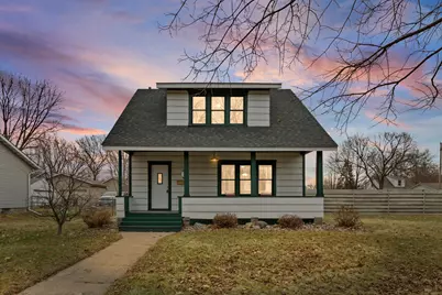844 Portland Avenue, Saint Paul Park, MN 55071 - Photo 1