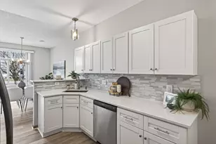 5055 Holly Ln N, Plymouth, MN 55446 - Photo 17