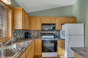 1816 Tyler Path, Saint Cloud, MN 56301 - Photo 7