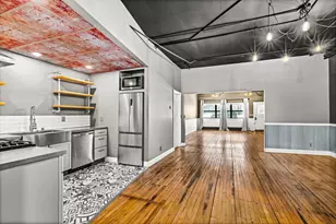 722 E 3rd St, Duluth, MN 55805 - Photo 5