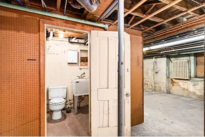 722 E 3rd Street, Duluth, MN 55805 - Photo 31