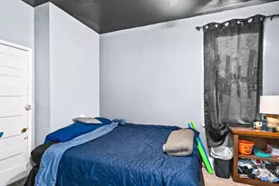 722 E 3rd St, Duluth, MN 55805 - Photo 25