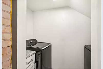 722 E 3rd Street, Duluth, MN 55805 - Photo 11