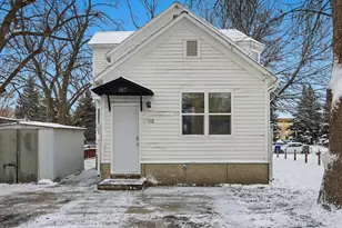 807 5th St S, Moorhead, MN 56560 - Photo 17