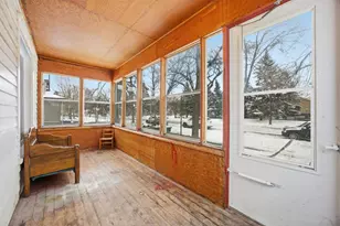 807 5th St S, Moorhead, MN 56560 - Photo 3