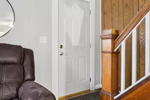 807 5th St S, Moorhead, MN 56560 - Photo 5