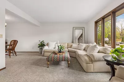 2720 Pineview Lane N, Plymouth, MN 55441 - Photo 3