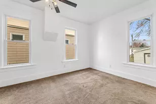 309 E Lincoln St, Caledonia, MN 55921 - Photo 11