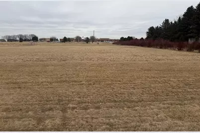 2910 N Humiston, Worthington, MN 56187 - Photo 1