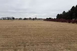 2910 N Humiston N Humiston, Worthington, MN 56187 - Photo 1