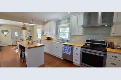 1406 11th Street, International Falls, MN 56649 - Photo 5