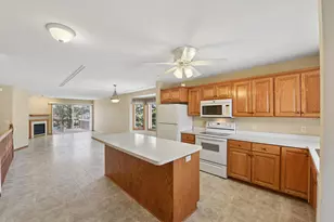 1102 Highpoint Ct, New Richmond, WI 54017 - Photo 15