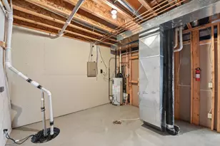 1102 Highpoint Ct, New Richmond, WI 54017 - Photo 23