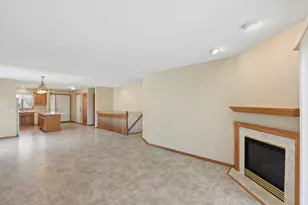 1102 Highpoint Ct, New Richmond, WI 54017 - Photo 11
