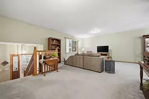 716 Hallstrom Dr, Red Wing, MN 55066 - Photo 3