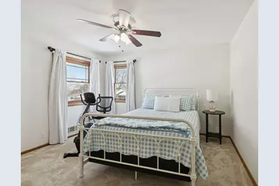 8301 34th Avenue N, New Hope, MN 55427 - Photo 11