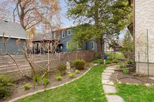 109 7th Ave N, Hopkins, MN 55343 - Photo 33