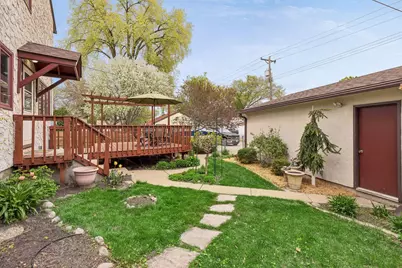 109 7th Avenue N, Hopkins, MN 55343 - Photo 27