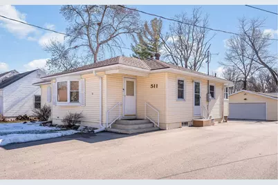 511 Harrison Avenue, North Mankato, MN 56003 - Photo 1