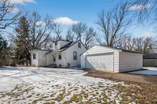 117 Birch St, Mahtomedi, MN 55115 - Photo 1