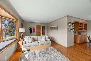 4337 McLeod St NE, Columbia Heights, MN 55421 - Photo 3