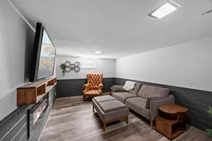 4337 McLeod St NE, Columbia Heights, MN 55421 - Photo 13