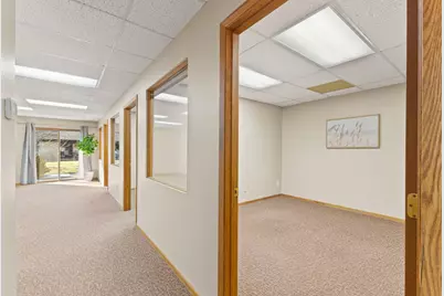 2575 Hamline Avenue N, Roseville, MN 55113 - Photo 5