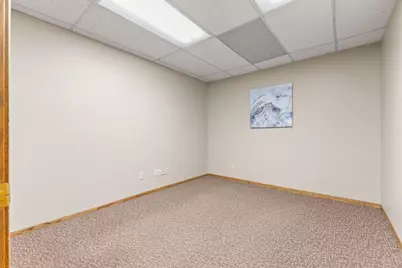 2575 Hamline Avenue N, Roseville, MN 55113 - Photo 15