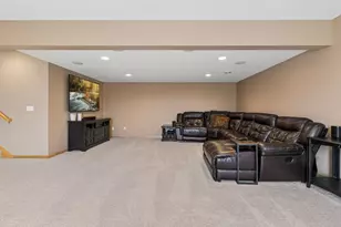 909 Firethorne Trail, Jordan, MN 55352 - Photo 33