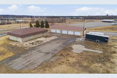 2900 Airport Drive W, Faribault, MN 55021 - Photo 5