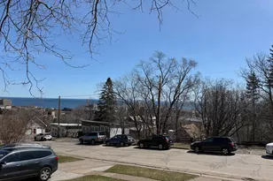 525 W 4th St, Duluth, MN 55806 - Photo 33