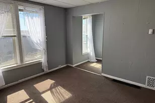 525 W 4th St, Duluth, MN 55806 - Photo 19