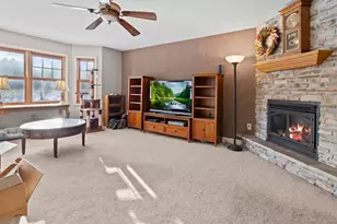 34240 Park Trail, Center City, MN 55012 - Photo 5