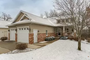 1544 Salem Ct SW, Rochester, MN 55902 - Photo 3