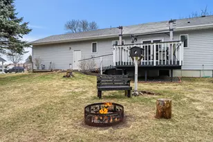 900 Southview Ave, Braham, MN 55006 - Photo 45