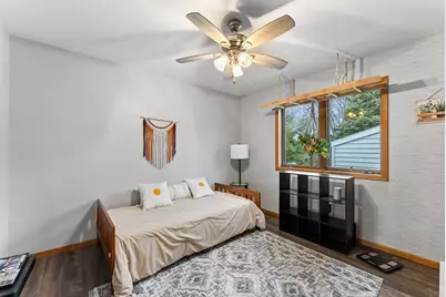 900 Southview Avenue, Braham, MN 55006 - Photo 27