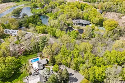 445 Bovey Road, Wayzata, MN 55391 - Photo 31