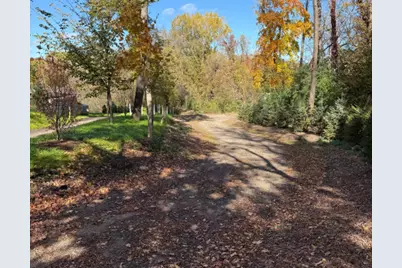 445 Bovey Road, Wayzata, MN 55391 - Photo 17