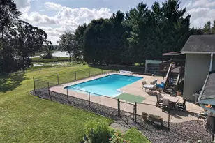 30751 Wallmark Lake Dr, Chisago City, MN 55013 - Photo 9