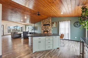 11602 Arctic Dr, Grey Eagle, MN 56336 - Photo 9