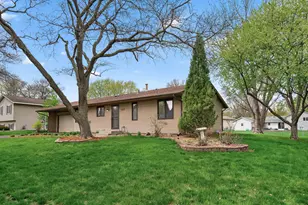 9904 107th Pl N, Maple Grove, MN 55369 - Photo 3