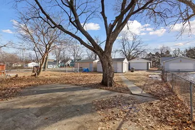 5050 Emerson Avenue N, Minneapolis, MN 55430 - Photo 33