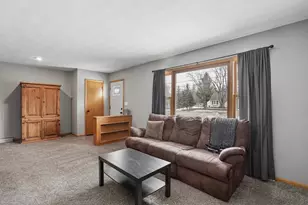 113 Jefferson Ave SW, Watertown, MN 55388 - Photo 3