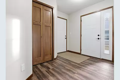 465 Meadowview Court, Paynesville, MN 56362 - Photo 5