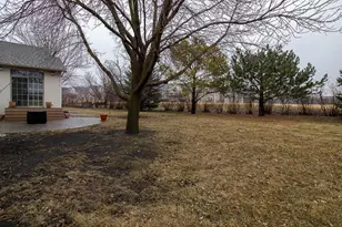 2142 Arlington Ln, North Mankato, MN 56003 - Photo 41