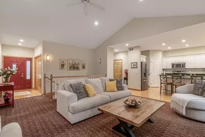 2142 Arlington Lane, North Mankato, MN 56003 - Photo 5