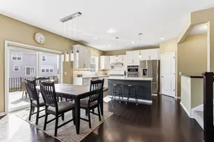 671 Devine Dr, New Brighton, MN 55112 - Photo 13